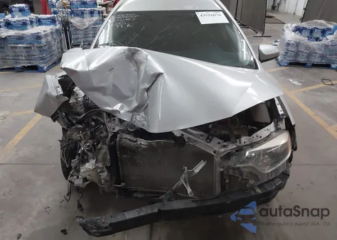 2015 Toyota Corolla S Plus из США, поврежденный, VIN 5YFBURHE2FP299636